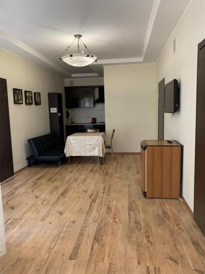 Deribasovskaya Suit Odessa Buitenkant foto